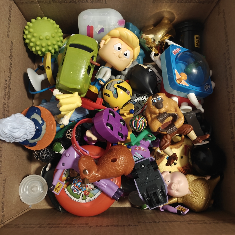 3lb Treasure Box Toys 🧸